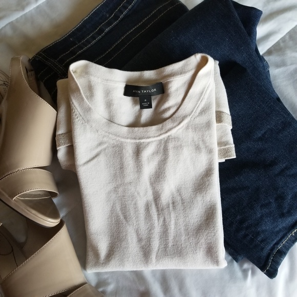 Ann Taylor Tops - Ann Taylor Tank Top Sparkle Hem Cream Size Medium